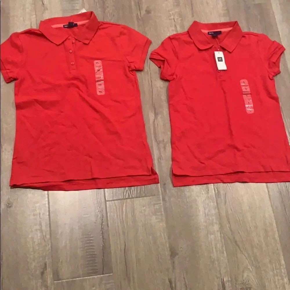 🎉1 hr sale 🎉Gap polo top